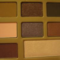 Too Faced Chocolate Bar Palette photographed in indoor lighting (right half) © skinandcolors.com